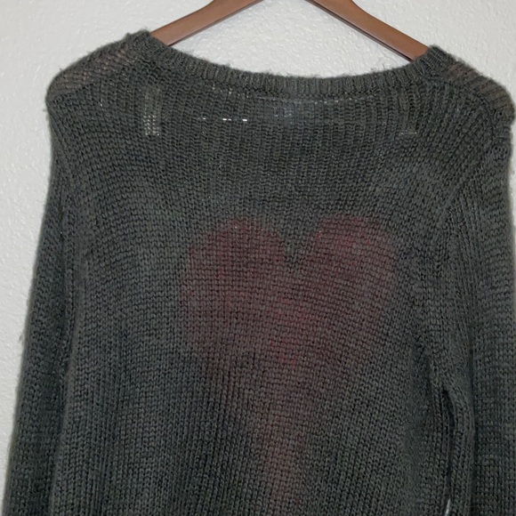 Woodenships Women’s Knit Red heart Gray Crew Neck Mohair wool Blend Sweater S/M - Picture 7 of 11